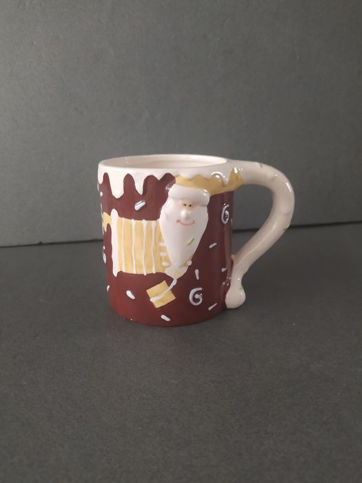 Ceramiczny kubek z Mikołajem