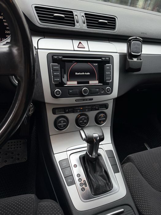 Продам Volkswagen Passat B6