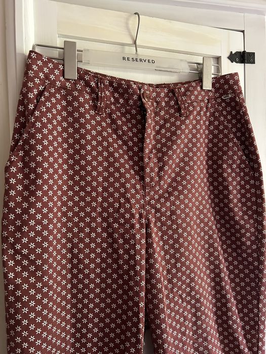 Vans spodnie chinosy w kwiatki 27