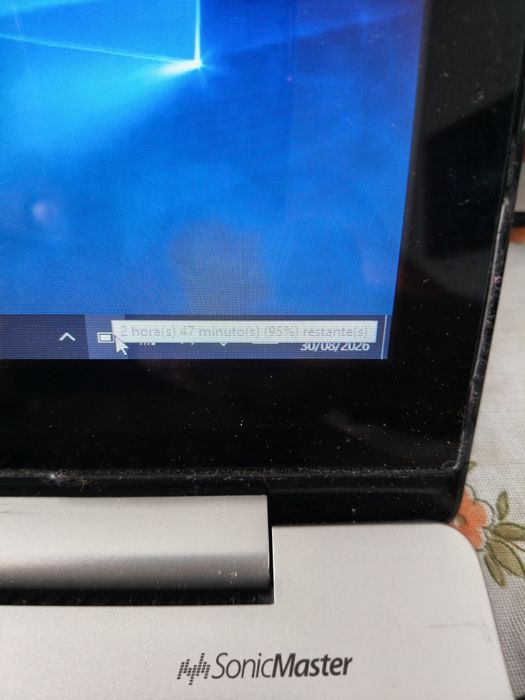 Vendo portátil ASUS cinza bem estimado  i5  ecrã Touch