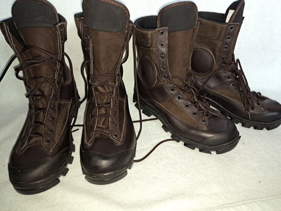 БЕРЦИ з балістичними вставками, гортекс (40 розмір), шкіряні.