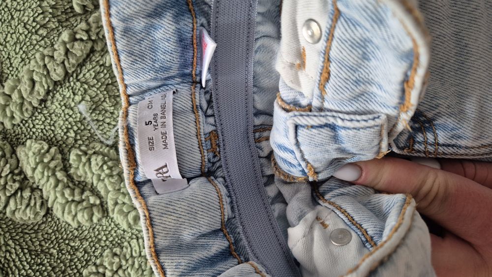 Продам джинси zara 116 розмір 5 років в ідеальному стані