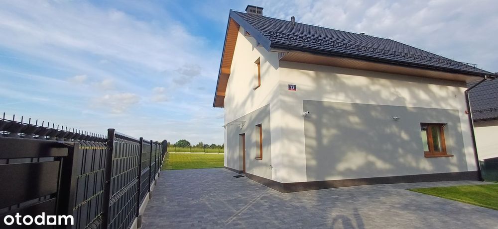 Nowy dom wolnostojący Szyce 170 m2 działka 8,46 ar ogrodzenie kominek