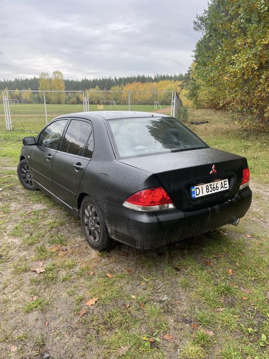 Mitsubishi lancer