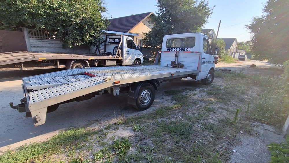 Продам евакуатор mersedes sprinter