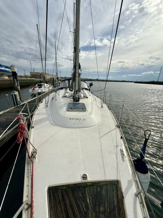 Veleiro Bavaria 35 Holiday