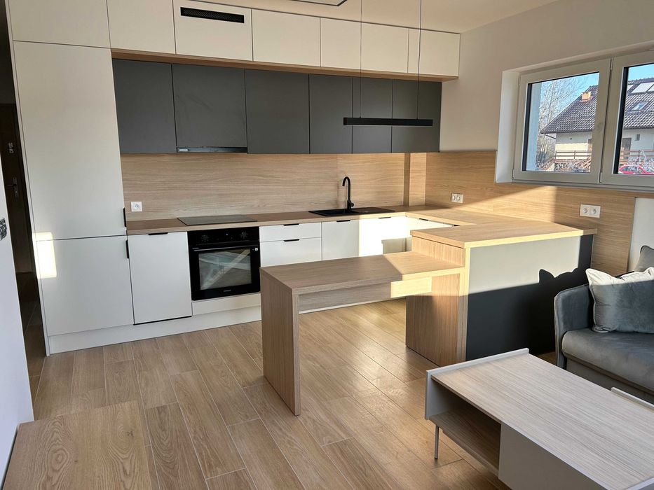 Mieszkanie 2 pok, Żerniki/Podlesie w nowym apartamentowcu, umeblowane
