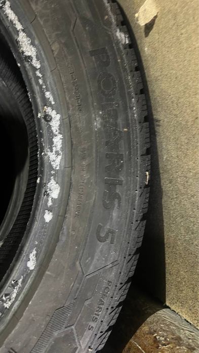 Комплект зимової гуми 235/55/18 Barum