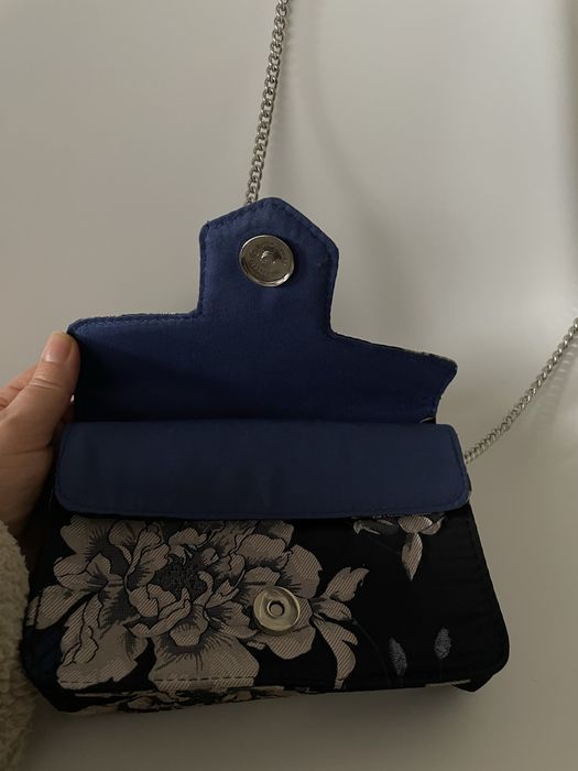 Clutch Azul Floral