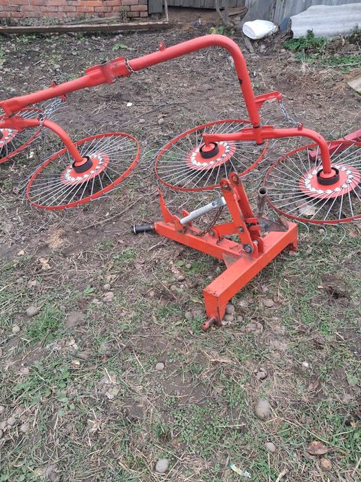 Юмз 6  та сільгоспзнаряддя