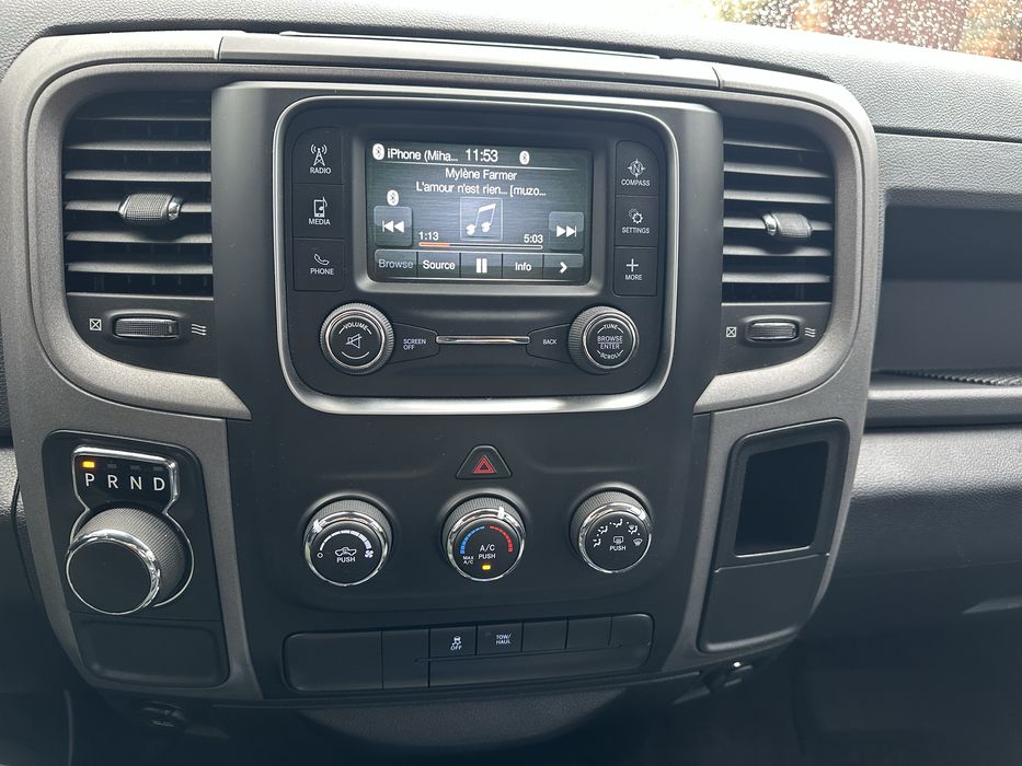 Продам легковой пикап 6 мест DODGE RAM 1500 в идеальном состоянии