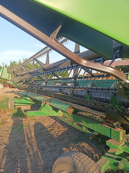Продам жниварку 925 Flex