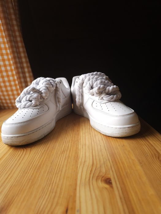 Buty Nike Air Force 1 '07 All White z grubymi bawełnianymi sznurówkami  r. 43
