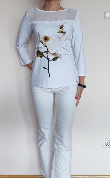 Elegancka biała bluzka, duży kwiat, wiskoza, Salko rozmiar S/M