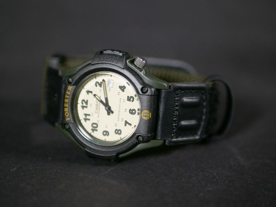 Годинник Casio FT-500WC-3BV Forester Green з підсвічуванням