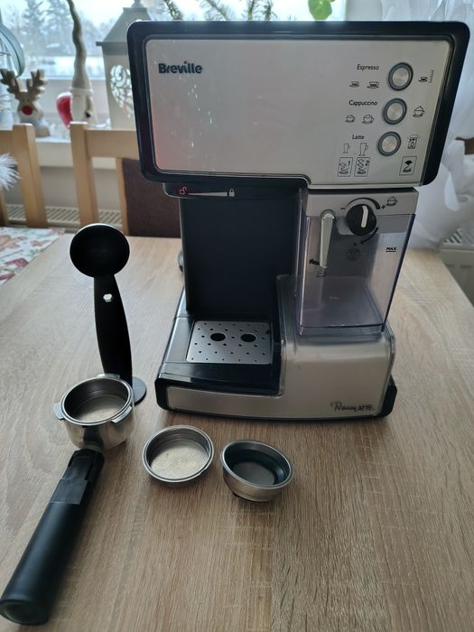 Ekspres ciśnieniowy Breville Prima Latte VCF045X

100% Sprawny