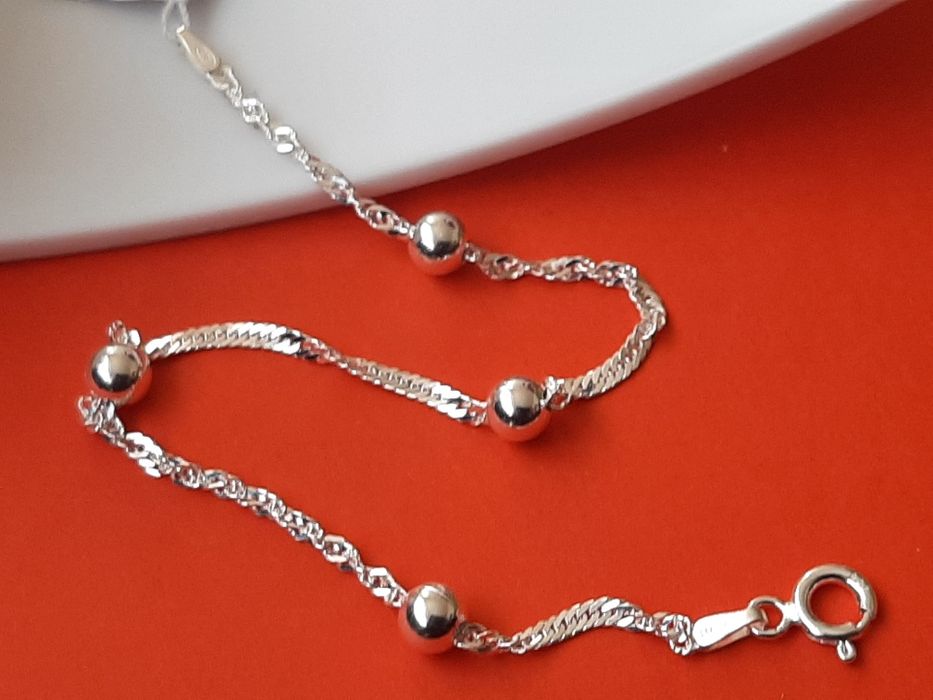 Srebrna damska bransoletka próby.925