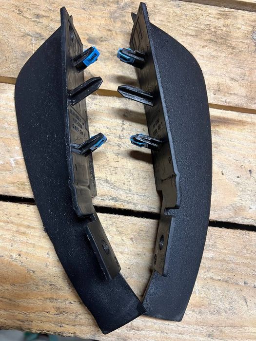 Бризговики на пороги Ягуар I-pace х590