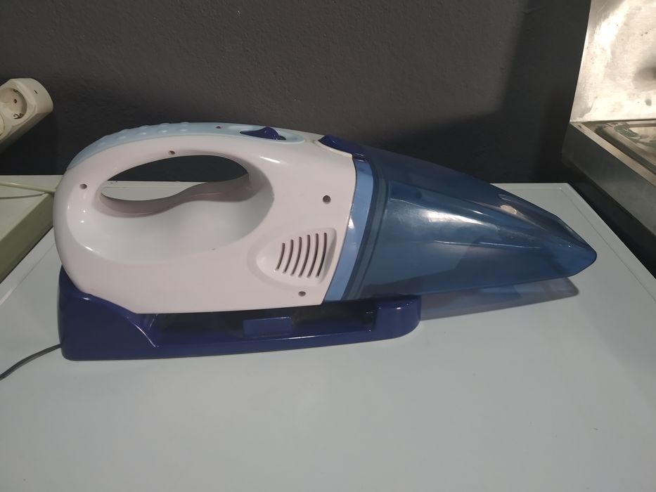 Aspirador de mão portátil