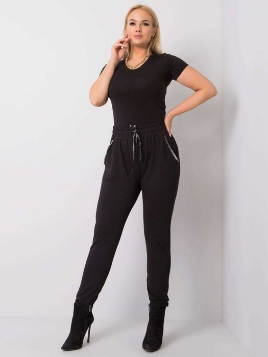 Dresowe spodnie damskie czarne zdobione kieszonki 2XL 3XL
