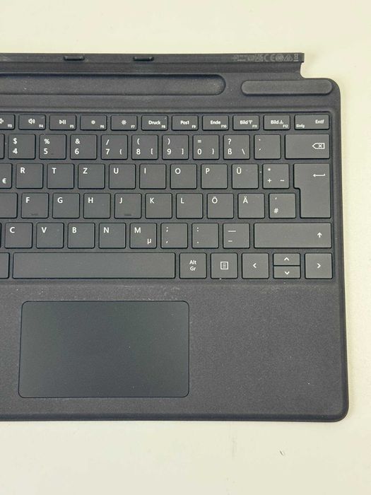 Клавіатура для планшета Microsoft Surface Pro Keyboard Black QWERTZ