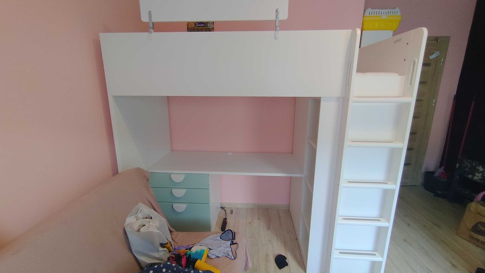 Łóżko na antresoli Smastad Ikea