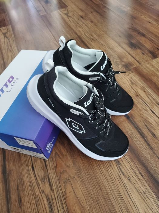 Buty sportowe Lotto - Super Cena