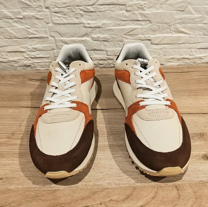 Sneakersy Tommy Hilfiger r.40- Unisex