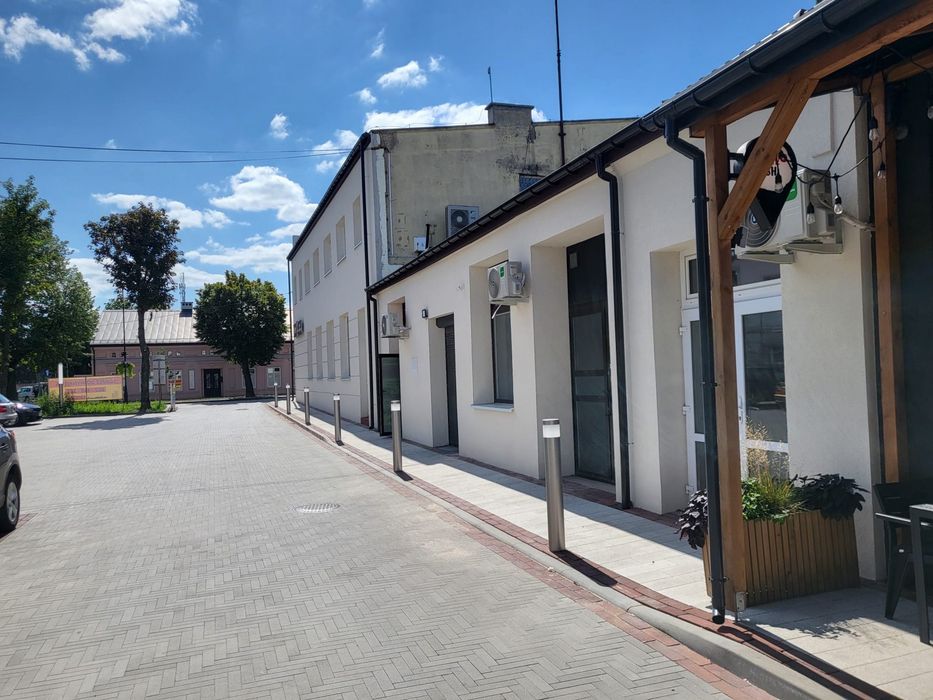 Lokal kosmetyczny * zaplecze sanitarne * centrum miasta * klimatyzacja