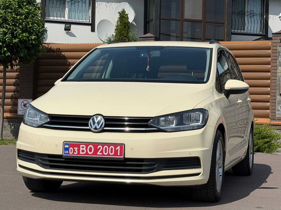 Volkswagen Touran 2016