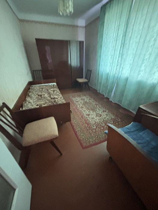 Продаю 2 кімнатну квартиру