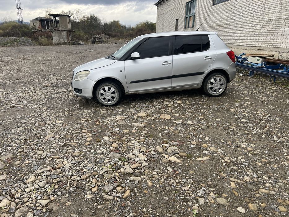 Шкода фабія 1.4 в гарнму стані 2008