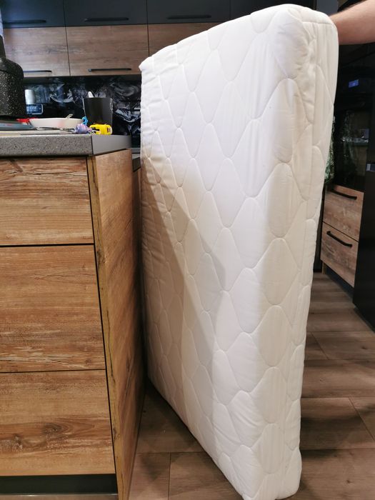 Materac do łóżeczka dla dzieci