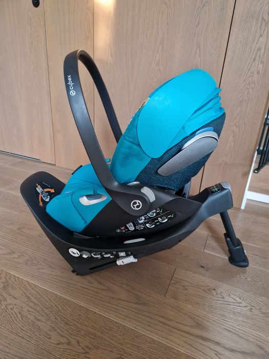 Fotelik samochodowy Cybex Cloud Z i-Size Z bazą isofix obrotową