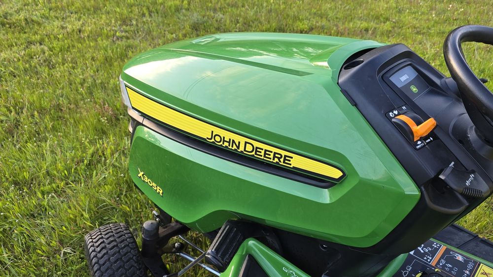 John deere x305r corta relva