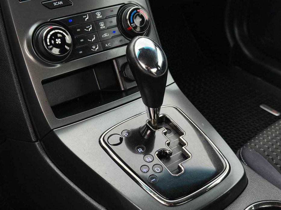 Продам Hyundai Genesis 2011. Можна в розстрочку, під викуп