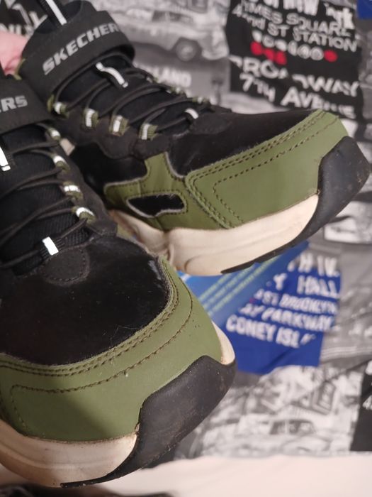 Високі кросівки Skechers р.38