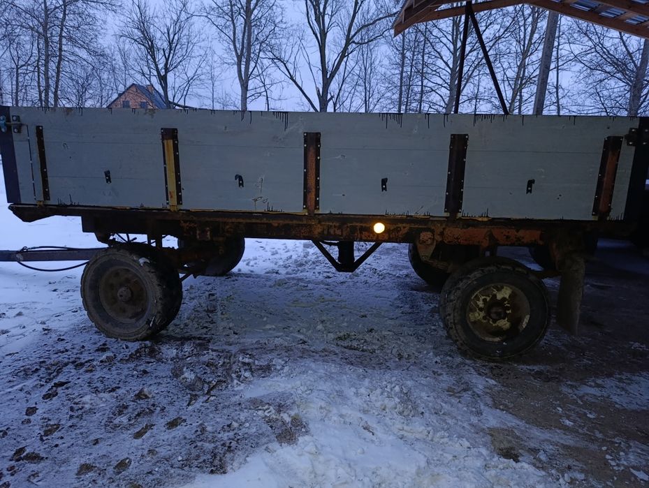 Продам прицеп 2 птс 4
