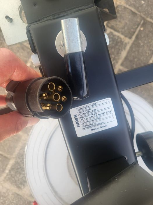 Spinder Hawk bagażnik rowerowy na 2 rowery na hak uchylny