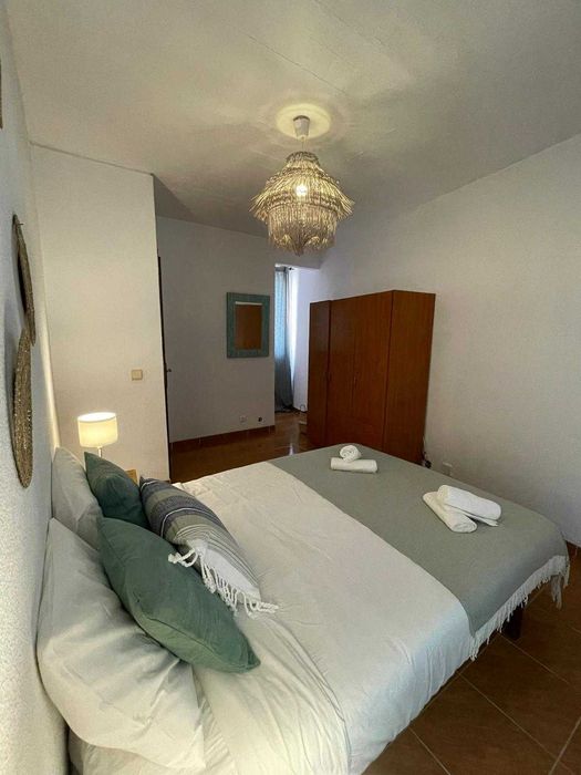 Quarto individual ou Casal Olivais perto do Spacio Shopping sem caução