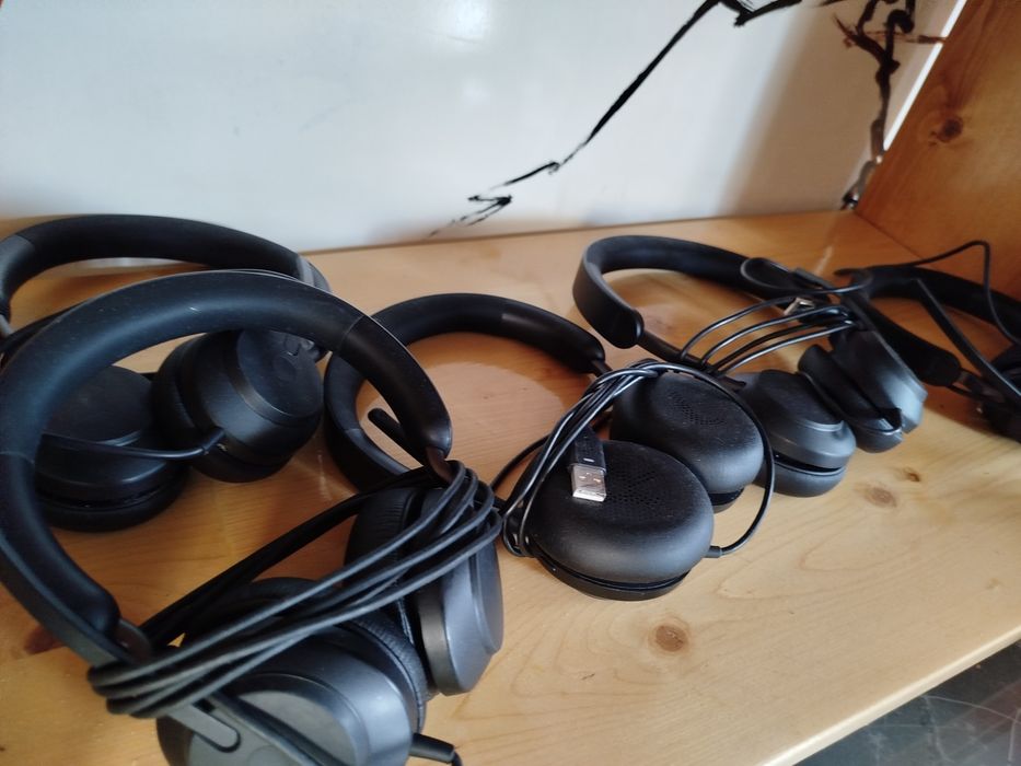 Продам usb гарнітуру Jabra Evolve2 40