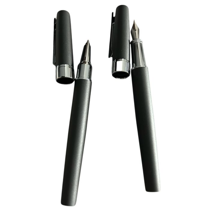 Canetas Cerruti 1881