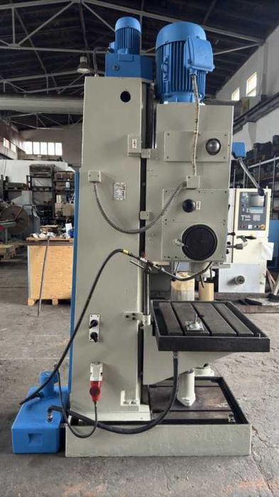 Serwis Tokarki  TUC TUD TUR TUM  TUJ TUX  CU 16K20 PORĘBA itp Frezarki