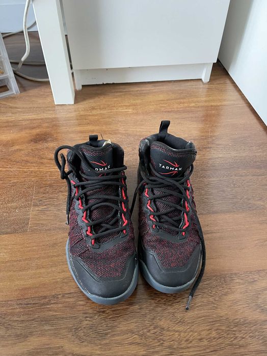 Sapatos Basquete Tarmak (41)