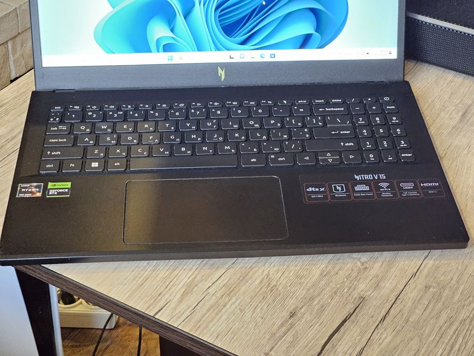 Игровой ноутбук Acer Nitro V15 RTX 4050 Ryzen 7535hs 16/512