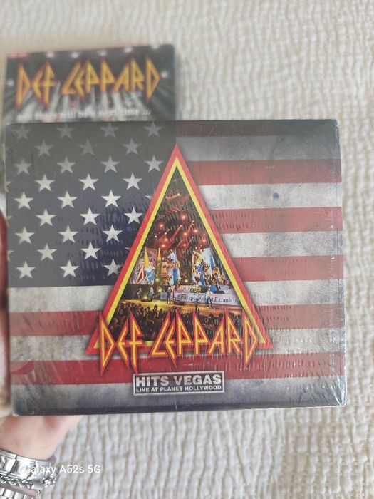 Cds Def Leppard novos