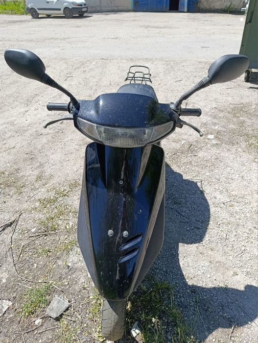 Продам скутер хонда дио 27 на ходу