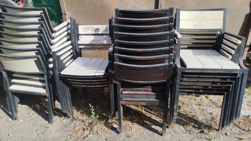 Стулья с подлокотниками Столы 80-80. 120-80.см