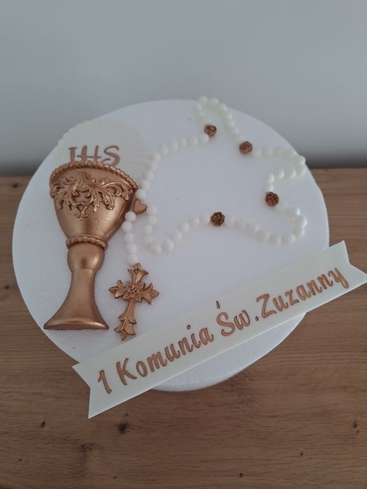 Komunia ,ozdoby z masy cukrowej na tort