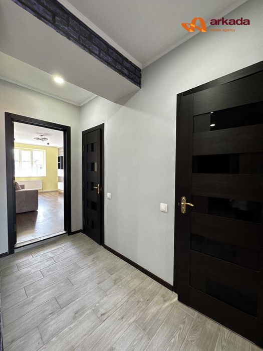 Продаж двокімнатної квартири в центрі